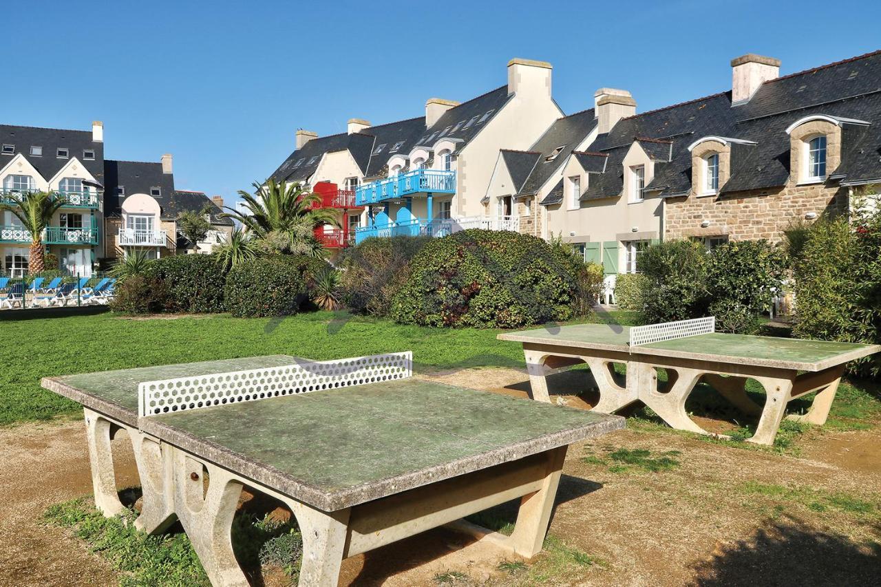LocaLise au Guilvinec - A15 - Vue sur la mer la piscine et le jardin - Tout à pied, plages, port, centre, commerces, marché - Wifi inclus - Animaux bienvenus - Linge de lit inclus Extérieur photo